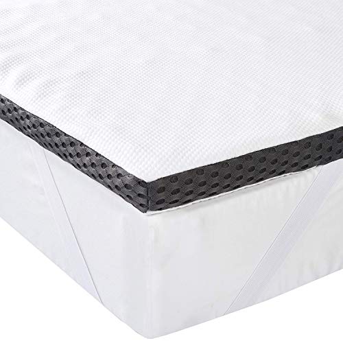 Amazon Basics - Cubrecolchón de espuma con memoria confortable con correas, 4 cm - 135 x 190 cm