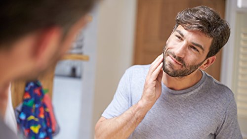 Philips MG3730/15 Recortadora 8 en 1 Maquina recortadora de barba y Cortapelos para hombre cara y cabeza, accesorios para nariz y orejas, 60 minutos de autonomía, Negro