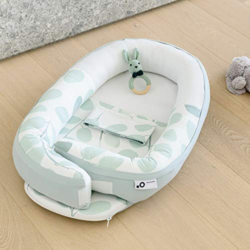 Babymoov Cocoon Reductor de cama para recién nacidos Doomoo Leaves Aqua Green