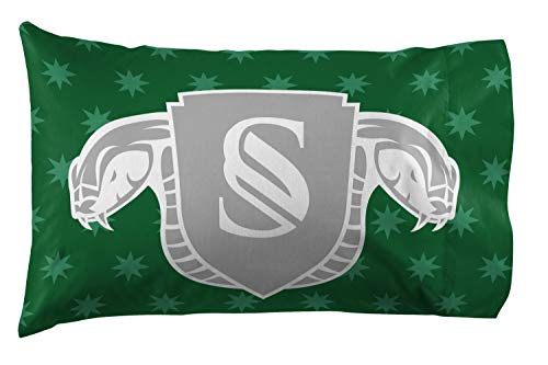 Jay Franco Harry Potter Slytherin Pride 1 Single Reversible Pillowcase - Double-Sided Kids Super Soft Bedding (Official Harry Potter Product)