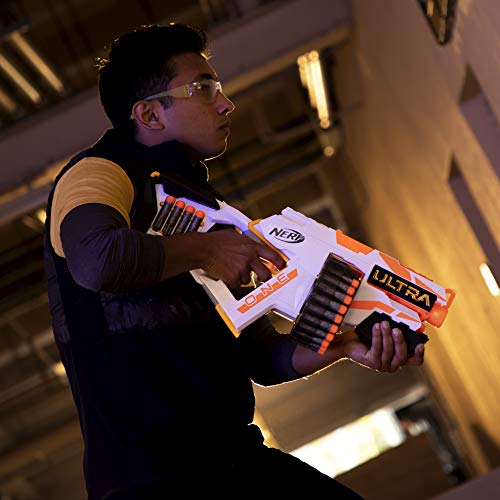 Nerf Motorised Blaster – 25 avanzados de vuelos – Compatible Solo con Dardos Ultra One, Multicolor (Hasbro E6596EU4)