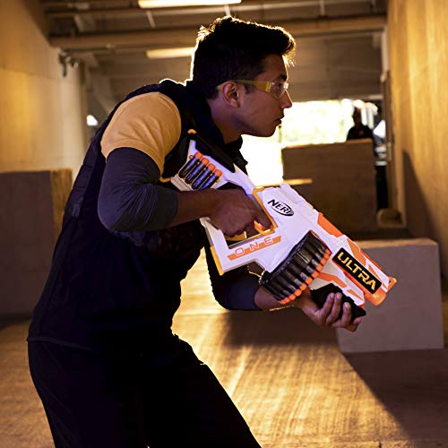 Nerf Motorised Blaster – 25 avanzados de vuelos – Compatible Solo con Dardos Ultra One, Multicolor (Hasbro E6596EU4)