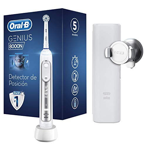 Oral-B Genius CrossAction Cepillo de Dientes Eléctrico con Mango Recargable, Tecnología Braun, 1 Cabezal de Recambio, 5 Modos de Limpieza Dental y Funda de Viaje, 8000N - Plata