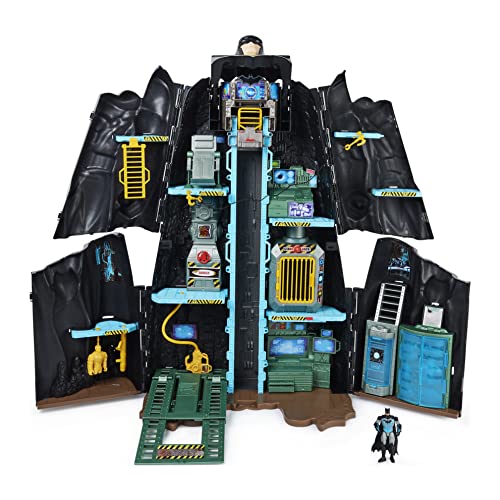 dc comics 6060852 PYS GML, Bat-Tech Batcue, Juego Transformador Gigante con Figura y Accesorios exclusivos de Batman de 4 Pulgadas, Juguetes para niños de 4 años en adelante