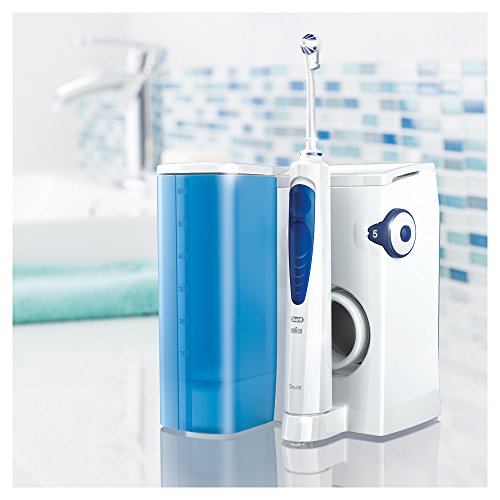 Oral-B Oxyjet Irrigador Bucal con Tecnología Microburbujas + 4 Cabezales de Recambio, Limpieza Completa