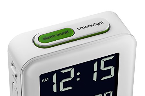 Braun BNC-008-WH Reloj despertador digital de viaje, pantalla LCD de fácil lectura, función snooze, luz de fondo. pantalla de 12 / 24 horas, color blanco