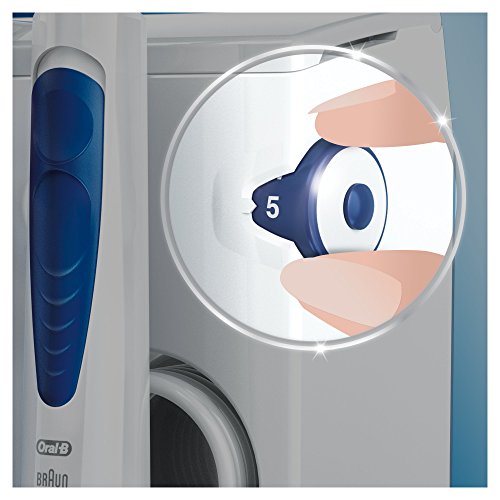 Oral-B PRO 2000 Cepillo de Dientes Eléctrico Recargable + Irrigador con Tecnología Oxyjet de Braun, 4 Cabezales Oxyjet y 3 Cabezales de Recambio, Estación de Cuidado Bucal , Regalos Originales