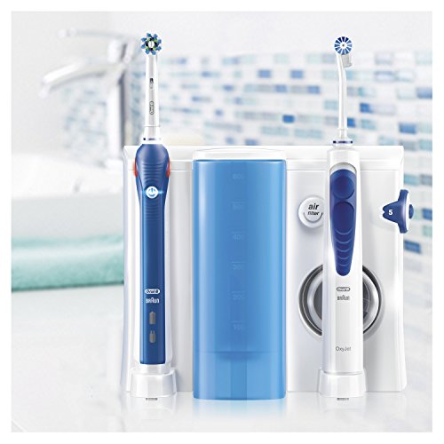 Oral-B PRO 2000 Cepillo de Dientes Eléctrico Recargable + Irrigador con Tecnología Oxyjet de Braun, 4 Cabezales Oxyjet y 3 Cabezales de Recambio, Estación de Cuidado Bucal , Regalos Originales