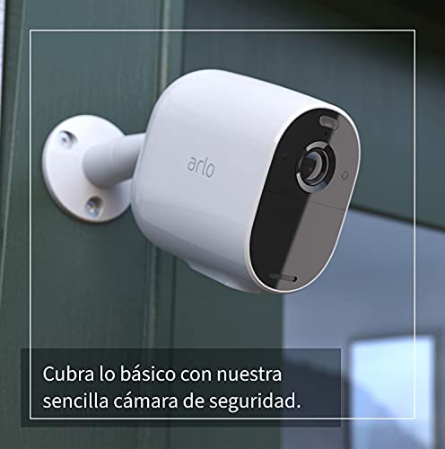 Arlo Essential Spotlight, 3 cámaras vigilancia WiFi 1080p, detector de movimiento, visión nocturna en color, audio bidireccional, 180 días de batería, no necesita SmartHub, funciona con Alexa, Blanco