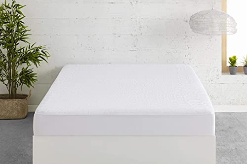 EasyCosy - Protector de Colchón Impermeable Dreams - Cubre Colchón Acolchado Transpirable Cama 135cm (135x190/200cm) - Color Blanco