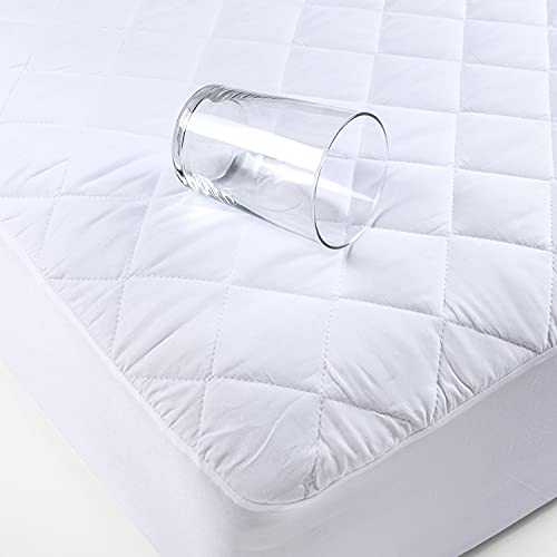 Pikolin Home - Protector de colchón acolchado antiácaros con membrana impermeable SmartSeal para colchones de hasta 32 cm de altura