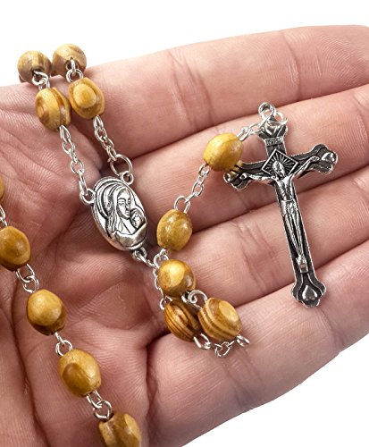 Rosario con perlas de madera de olivo para oración católica, collar con medalla de Tierra Santa y cruz de metal