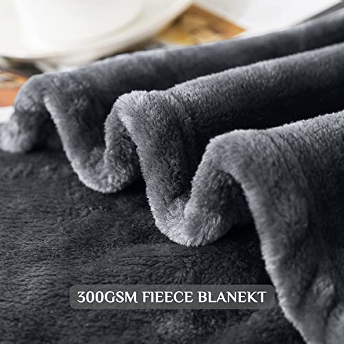 Familybox Mantas para Sofás de Franela, Mantas Ligeras Mantas para Cama de Reversible de Microfibre Extra Suave (Gris Oscuro, 150×200cm)