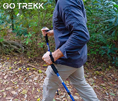 GO TREKK 2 Bastones de Senderismo Profesionales 60~135 cm+ Accesorios múltiples + Bandana Deportiva,Trekking Poles telescópicos, Ultra Ligeros, Plegables, Ajustables, Anti Choque (Azul)