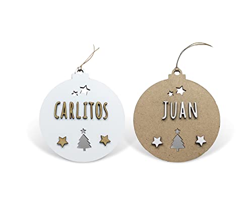 KARIVOO Bola para árbol de navidad personalizable con nombre, en color blanco y madera MDF, cordel incluido.