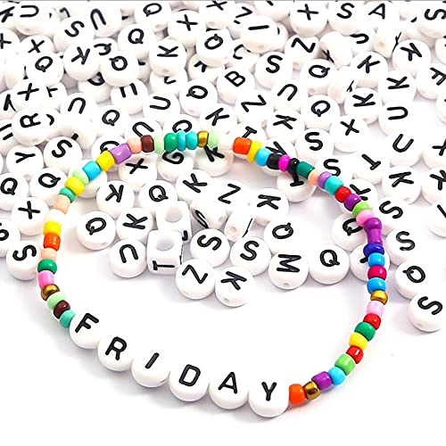 milaosk 700 Piezas Cuentas del Alfabeto Redondo Acrílico Abalorios Letras de Colores para DIY Collar de la Pulsera para los Juguetes Hechos a Mano de los niños (7*4 mm)