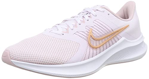 Nike Downshifter 11, Zapatos para Correr Mujer, Light Violet Champagne White Metallic Red Bronze, 39 EU