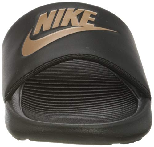 Nike W VICTORI One Slide, Zapatillas Deportivas Mujer, Black Mtlc Red Bronze Black, 38 EU