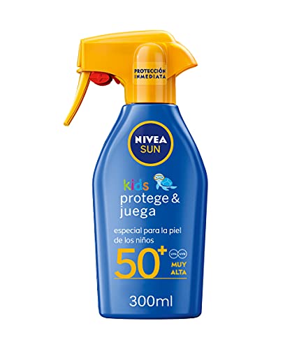 NIVEA SUN Spray Solar Niños Protege & Juega FP50+ (1 x 300 ml), pistola spray solar hidratante resistente al agua, protector solar infantil, protección solar muy alta