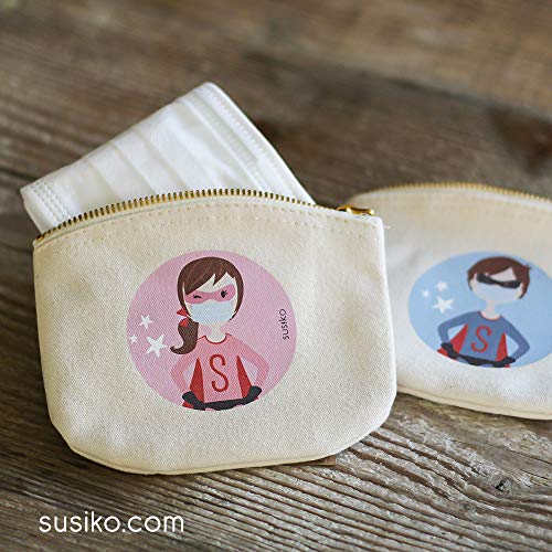 SUSIKO | Porta Mascarillas Premium | Funda de Mascarillas para Niñas Responsables | Medidas 14,5 x 11 cm | Bolsa 100% Algodón Transpirable con cremallera | Color Blanco