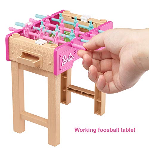 Barbie Set de juego con futbolín, perrito y accesorios de juguete para muñecas, regalo para niñas y niños +3 años (Mattel GRG77)