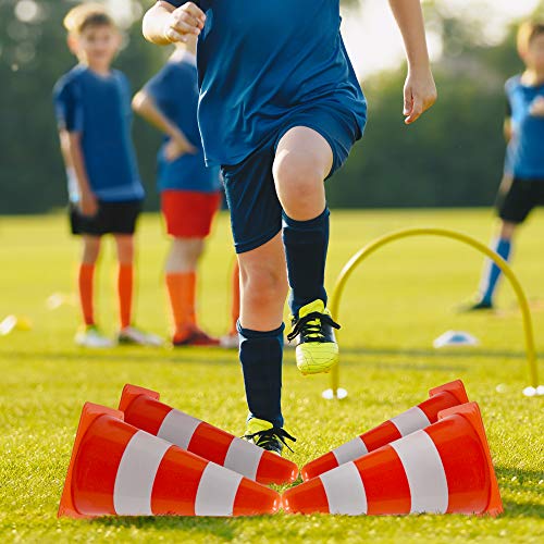 Bramble - 12 Conos Entrenamiento Futbol Niños / Naranja y Blanco de 22 cm / Conos de Tráfico de Entrenamiento / Conos de Señalización / Versátiles y de Alta Calidad