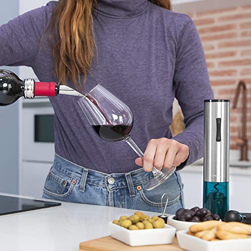 Cecotec Sacacorchos Eléctrico InstantCork 1000 Gourmet. Abre Botellas en solo 8 segundos, Funciona con 4 Pilas, Luz LED, Aguja helicoidal de Acero, Cuerpo de acero inoxidable