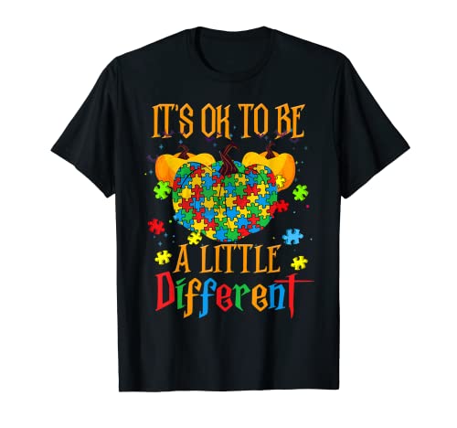 Está bien ser diferente calabaza autismo conciencia Halloween Camiseta