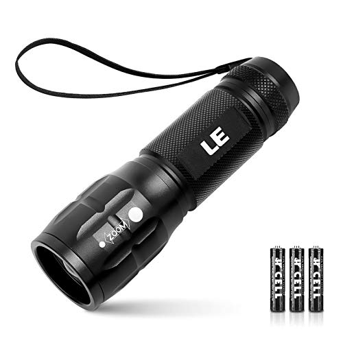 LE Linterna LED de Mano 3 Modos Luz Alta Potencia Linternas Antorcha Zoomble Flashlight LED Impermeable para Ciclismo Camping Montañismo, Incluida 3 AAA Pilas