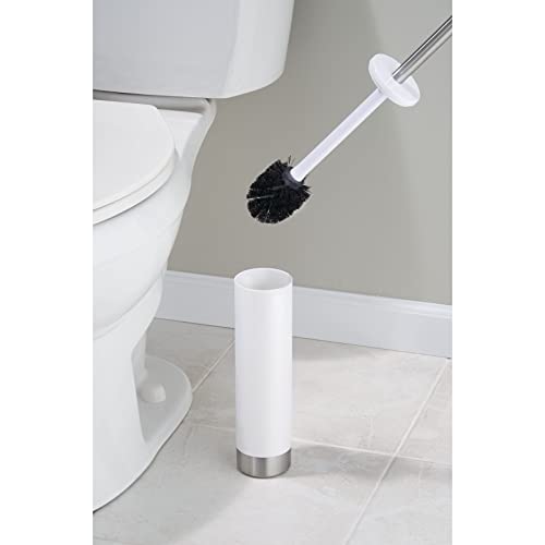 mDesign Juego de 2 escobillas de baño modernas con portaescobillas – Cepillos para inodoro estrechos – Escobillas de WC de plástico con detalles en acero inoxidable cepillado – blanco