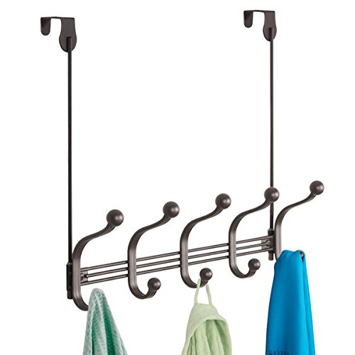 mDesign perchero de puerta - 5 ganchos dobles - Práctico colgador de ropa para entrada o baño - Perchero sin taladro para abrigos y chaquetas o como toallero - De aluminio en color bronce