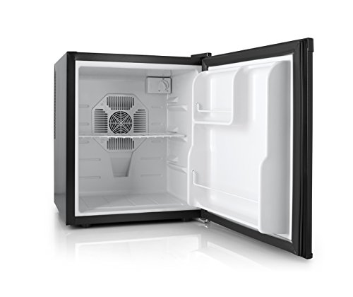 Orbegozo NVE 4500 B - Nevera eléctrica, refrigeración termoeléctrica, sistema "No Frost", patas ajustables, luz LED interna, 70 W, 38 L, Negro