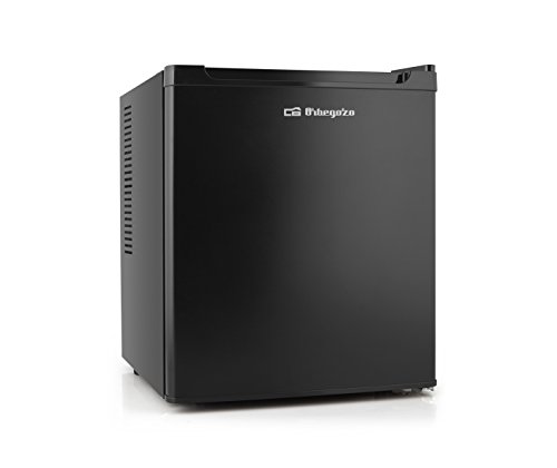 Orbegozo NVE 4500 B - Nevera eléctrica, refrigeración termoeléctrica, sistema "No Frost", patas ajustables, luz LED interna, 70 W, 38 L, Negro