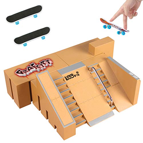 QNFY Patineta de Dedo Rampas, 5PCS Skate Park Kit Mini Diapasón Ramp Parts Starter Kit Ultimate Parks Training Props Finger Skateboard Juguete para Niños con 2 Monopatines de Dedos