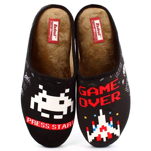 Zapatillas inspiradas en Space Invaders cómodas Andar por casa - Gamer Retro (Numeric_42)