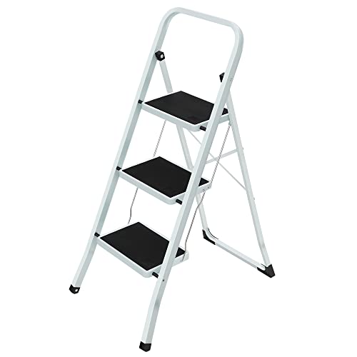 SONGMICS Escalera de 3 Peldaños, Escalera Plegable, Anchura del Peldaño 20 cm, Goma Antideslizante, con Asa, Carga de 150 kg, Acero, Certificado TÜV GS, Blanco y Negro GSL03WT